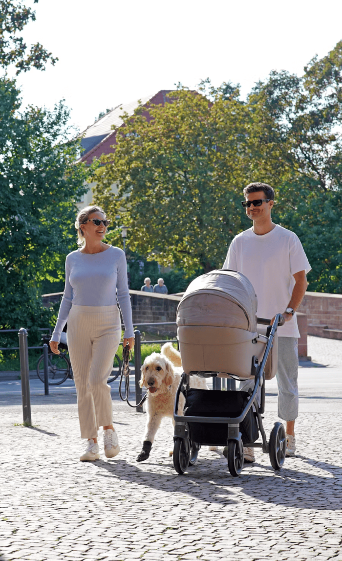 5 Reasons to Rent a Stroller When Traveling with Kids